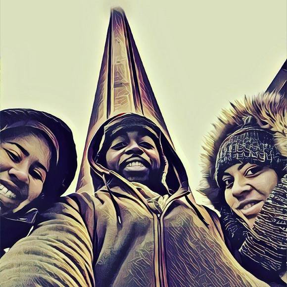 Meet your Posher, Ian - Picture 1 of 1